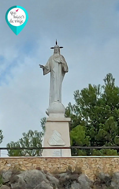 Monumento al Sagrado Corazón de Jesús