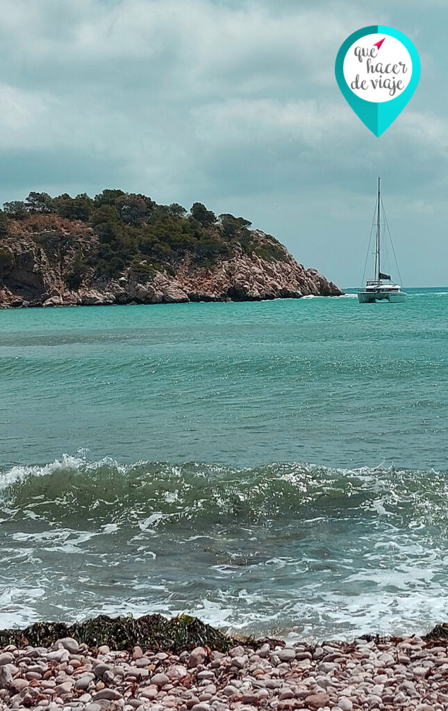 Cala Altea: Inicio y fin de la ruta al Cañón del Mascarat